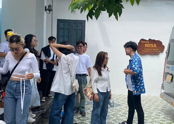 Sân Vườn Misa